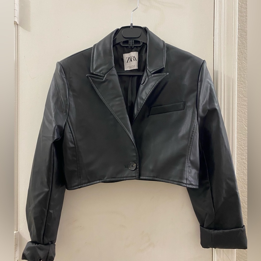 Zara Black Faux Leather Cropped Blazer